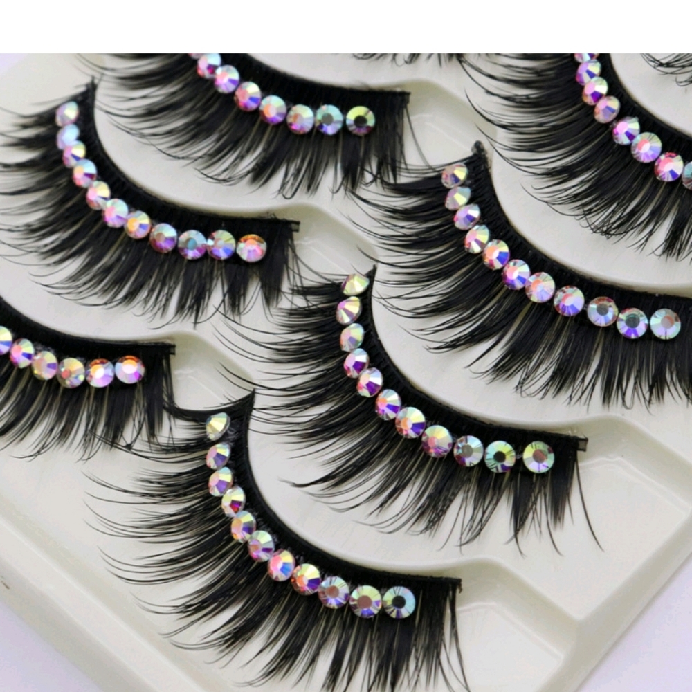 5 pairs of new long rhinestone eyelashes